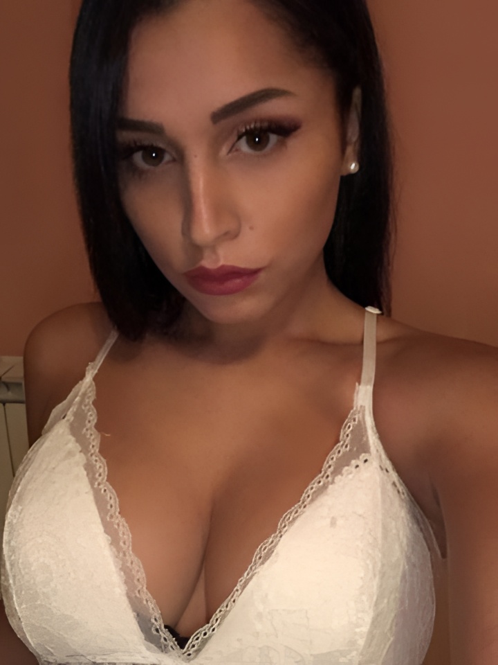 Лидия привлекательная девушка из Узловой цена от 4000 руб